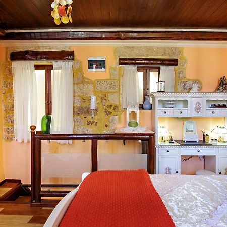 Sali Chelidonaki Boutique Suite Chania  ภายนอก รูปภาพ