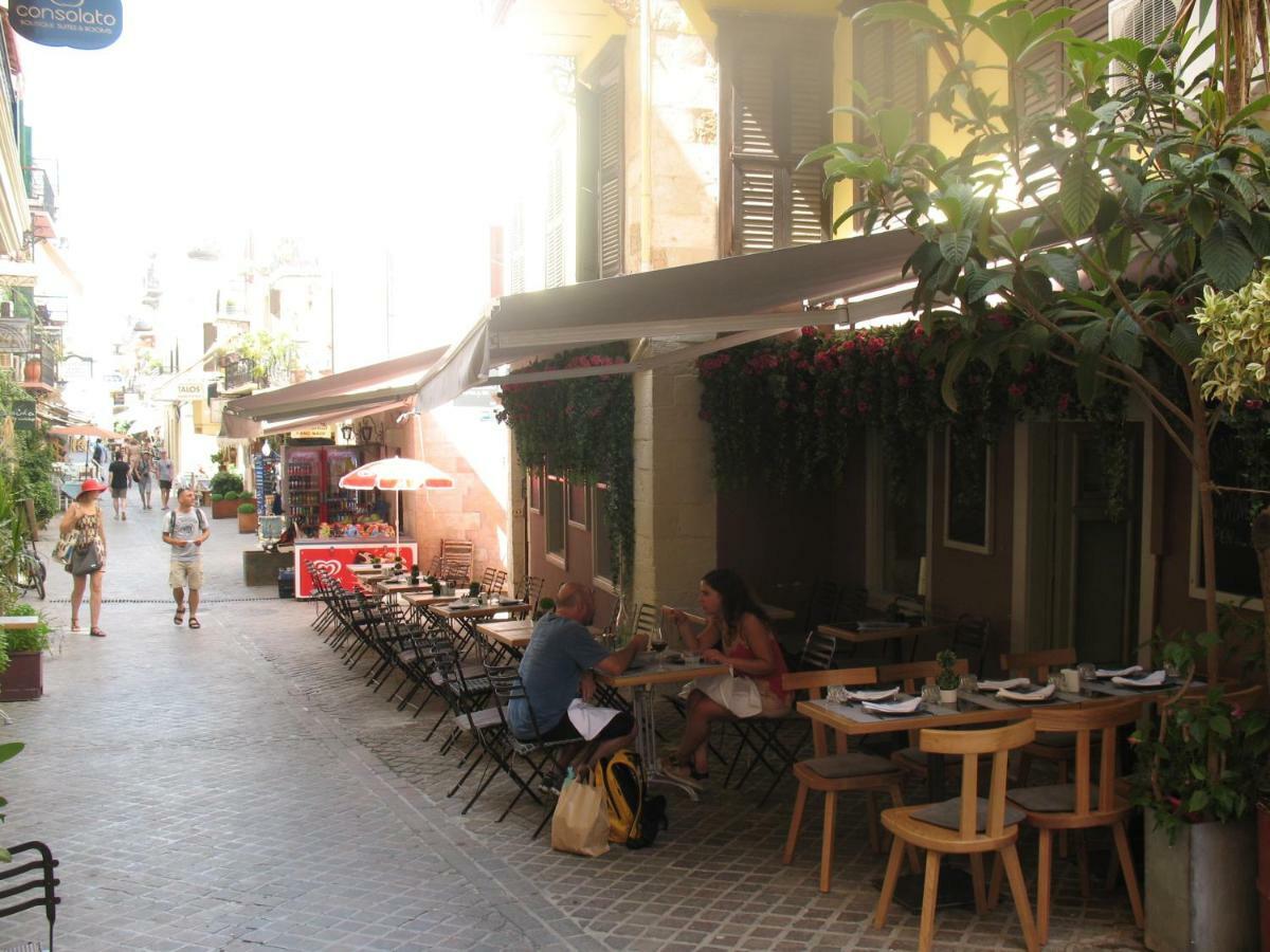 Sali Chelidonaki Boutique Suite Chania  ภายนอก รูปภาพ