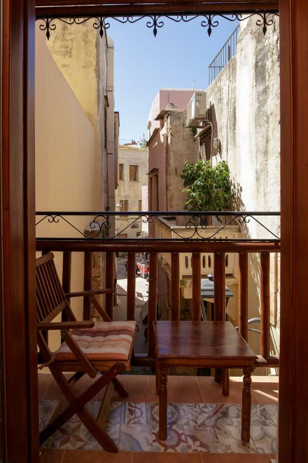 Sali Chelidonaki Boutique Suite Chania  ภายนอก รูปภาพ