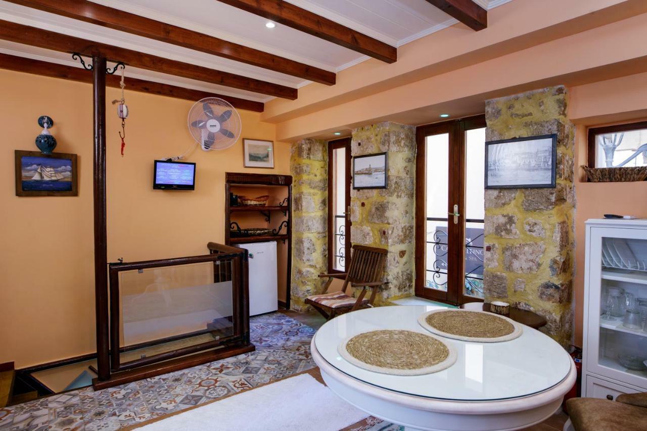 Sali Chelidonaki Boutique Suite Chania  ภายนอก รูปภาพ