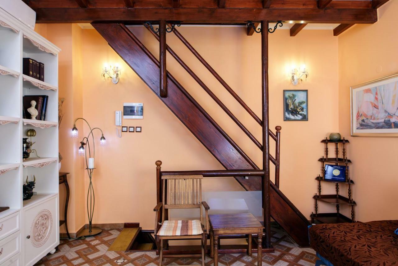 Sali Chelidonaki Boutique Suite Chania  ภายนอก รูปภาพ