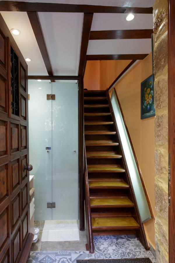 Sali Chelidonaki Boutique Suite Chania  ภายนอก รูปภาพ