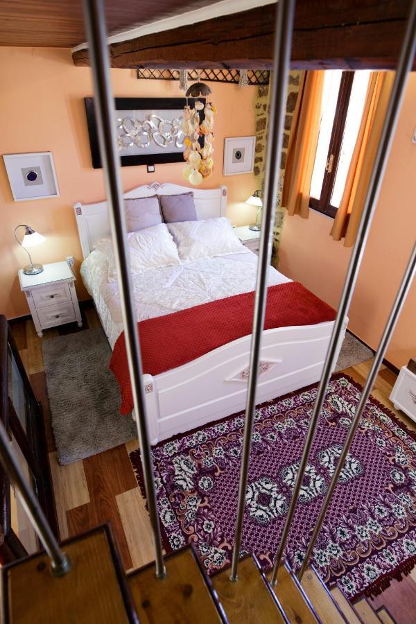 Sali Chelidonaki Boutique Suite Chania  ภายนอก รูปภาพ